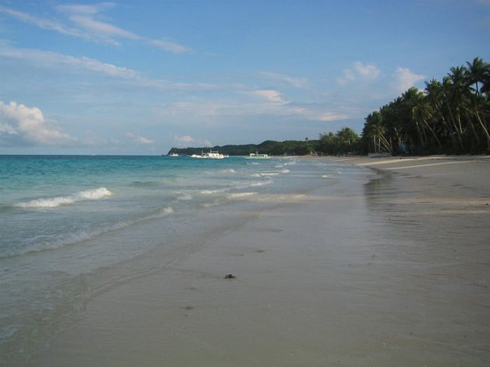 Boracay low tide 